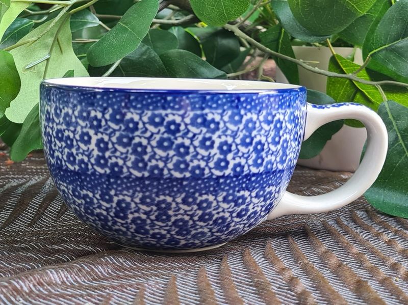 Milchkaffeetasse aus Bunzlauer Keramik 370 ml - 14,5 × 11 x 6,6 cm - 340 g - optimal 250 ml – große Kaffeetasse von Ceramika Artystyczna - Midnight Blue