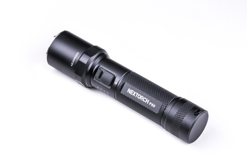 NEXTORCH P80 1.300 Lumen Einsatz LED Taschenlampe, USB-C Akkuladefunktion, Glasbrecher aus Nano-Keramik NEXTORCH P80 1.300 Lumen Einsatz LED Taschenlampe, USB-C Akkuladefunktion, Glasbrecher aus Nano-Keramik