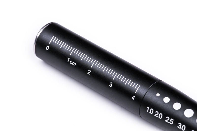 NEXTORCH DrK3 Pro - Professionelle Stift-LED-Taschenlampe mit Akku und USB-C-Anschluss zum Aufladen NEXTORCH DrK3 Pro - Professionelle Stift-LED-Taschenlampe mit Akku und USB-C-Anschluss zum Aufladen