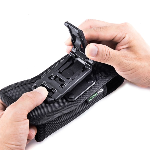 NEXTORCH V26 NQD (Nextorch-Quick-Draw) Holster - for ND30 & TA31 - 360 degree swivelling, quick release, belt clip with width adjustment NEXTORCH V26 NQD (Nextorch-Quick-Draw) Holster - for ND30 & TA31 - 360 degree swivelling, quick release, belt clip with width adjustment