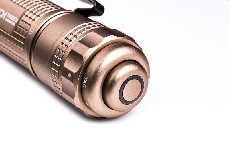 NEXTORCH TA30CS OPERATOR SAND Taktische LED Taschenlampe, 1600 Lumen, Kopf mit Nano- Keramik Glasbrecher, Stroboskopfunktion, inkl. farbgleicher FR-1 Führungshilfe NEXTORCH TA30CS OPERATOR SAND Taktische LED Taschenlampe, 1600 Lumen, Kopf mit Nano- Keramik Glasbrecher, Stroboskopfunktion, inkl. farbgleicher FR-1 Führungshilfe