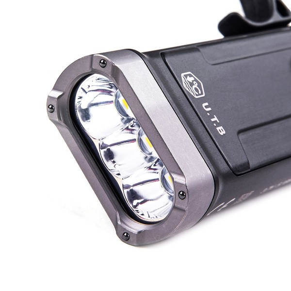 NEXTORCH TA70 "Ultra-Slim" Tactical LED Taschenlampe mit unglaublichen 3.500 Lumen NEXTORCH TA70 "Ultra-Slim" Tactical LED Taschenlampe mit unglaublichen 3.500 Lumen