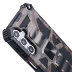 Obere Hälfte von Hybrid Outdoor Hülle schräg in Camouflage Grün für Galaxy S25
