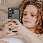 H205SA218A-TPU-Huelle-fuer-Samsung-Galaxy-S26-ULTRA-Carbon-Fiber-Skin-Brushed-Schutzcover_6.jpg