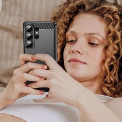H205SA218A-TPU-Huelle-fuer-Samsung-Galaxy-S26-ULTRA-Carbon-Fiber-Skin-Brushed-Schutzcover_6.jpg H205SA218A-TPU-Huelle-fuer-Samsung-Galaxy-S26-ULTRA-Carbon-Fiber-Skin-Brushed-Schutzcover_6.jpg