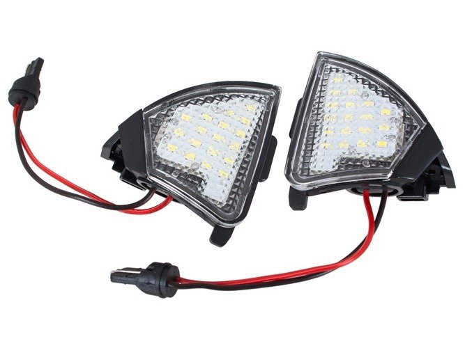 2x LED Umfeldbeleuchtung Spiegel 18 SMD für VW Golf 5 Passat 3BG B5 3C B6 Sharan