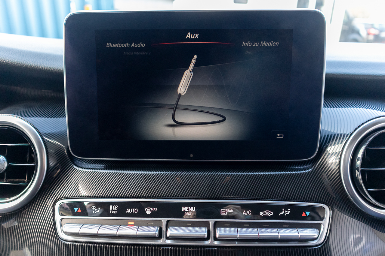 Komplettset AUX IN ICON Aktivator für Mercedes Benz NTG5