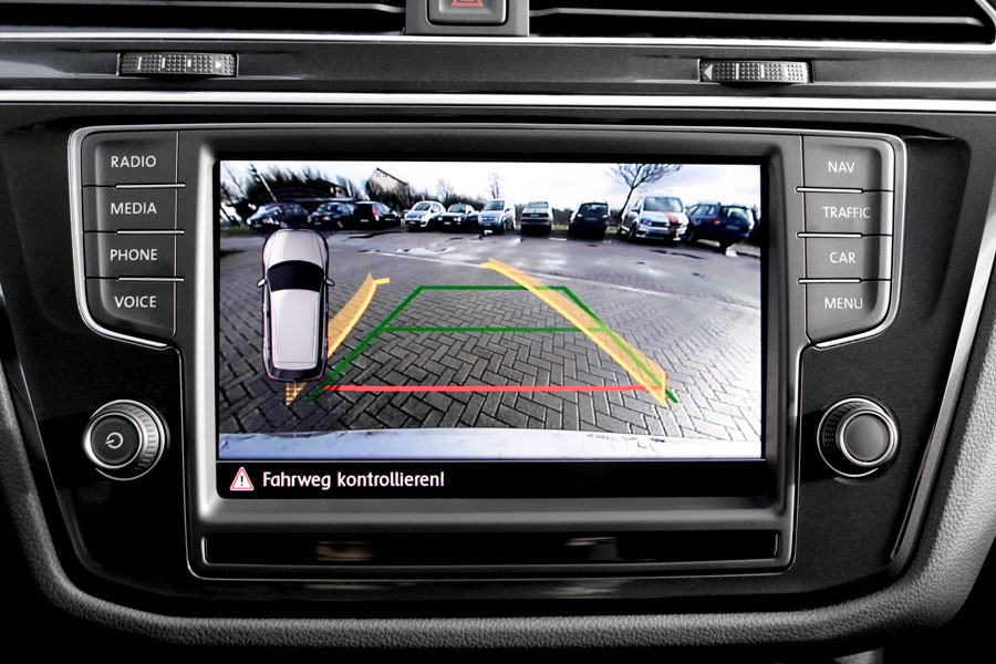 Original Kufatec Komplett- Set Nachrüstung Rückfahrkamera + Kabelbaum für VW Touran 5T ab 2015-