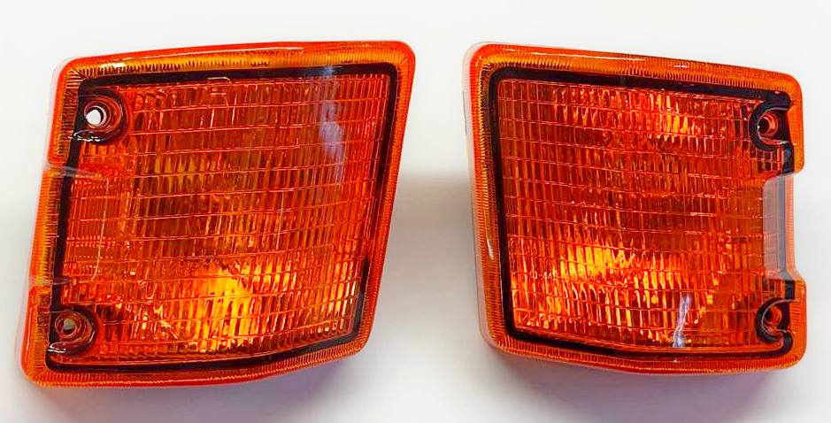 Frontblinker Blinker Orange LINKS + RECHTS mit Fassung für VW T3 Bus ab 1979-1991