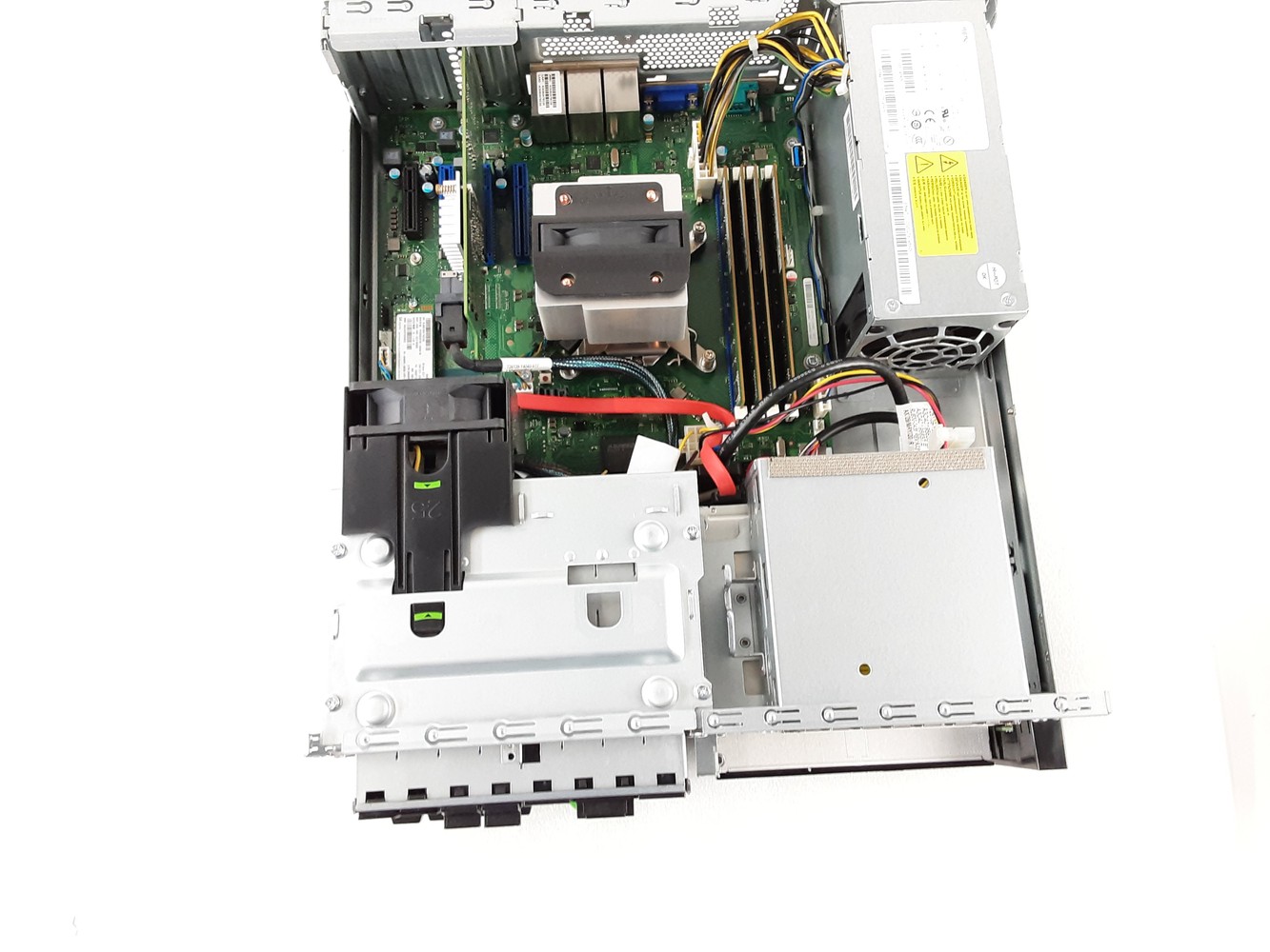 Fujitsu Primergy TX1320 M4 Intel Xeon E-2234 4C/8T 32GB DDR4 256