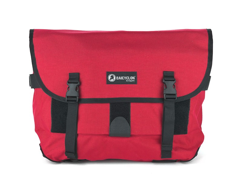 MESSENGER M - RED | BAGJACK | TECHNICAL SUPPORT BAGS - HANDMADE IN