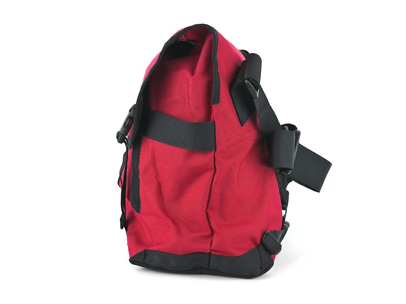MESSENGER M - RED | BAGJACK | TECHNICAL SUPPORT BAGS - HANDMADE IN