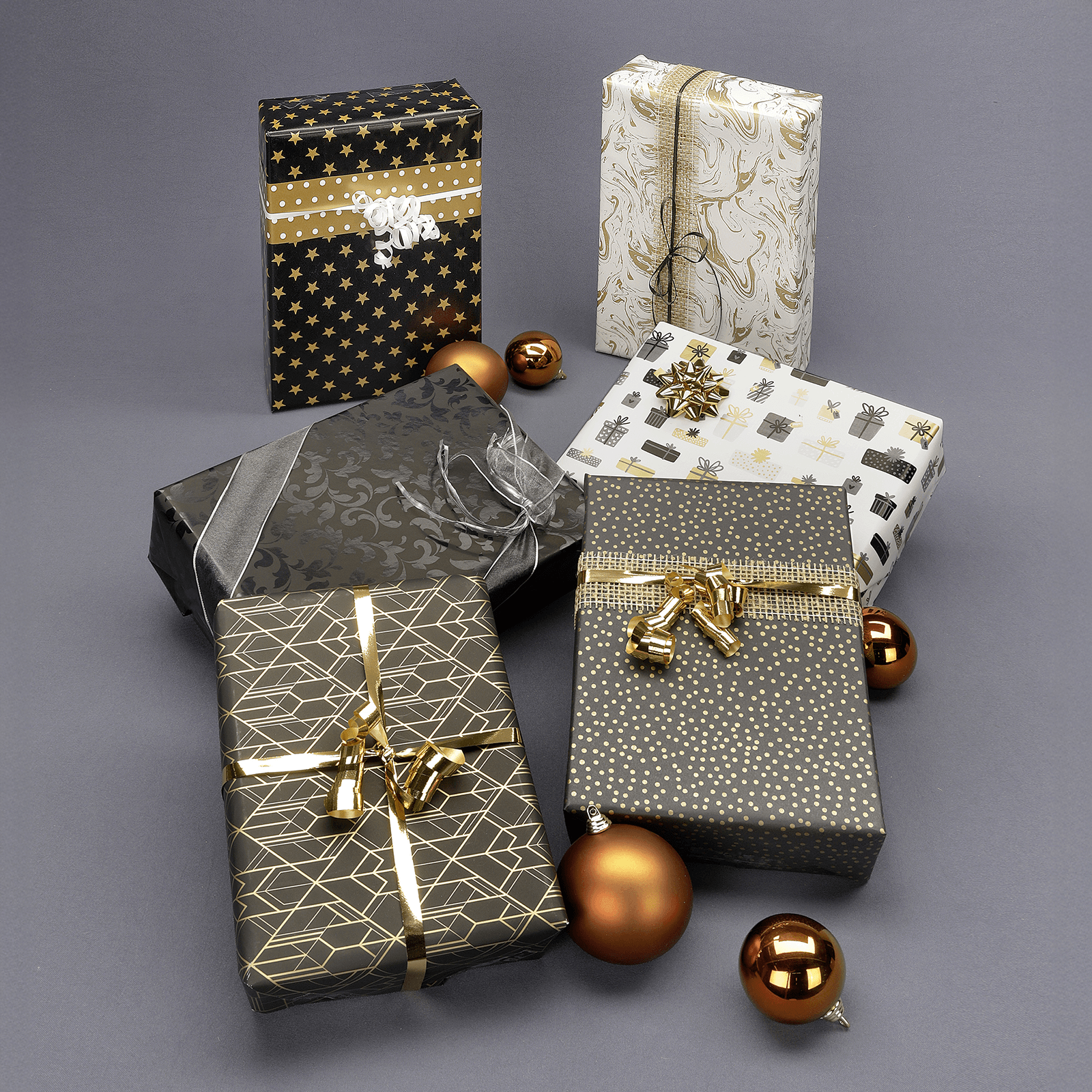 Doppelseitiges Weihnachts-Geschenkpapier in Schwarz & Gold mit Sternen & Punkten – 50 m Geschenkpapier-Rolle - 9