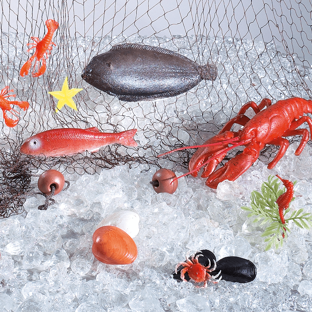 Maritime fishing net with sea animals - 3