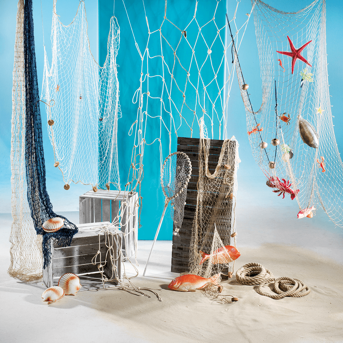 Maritime fishing net with sea animals - 2