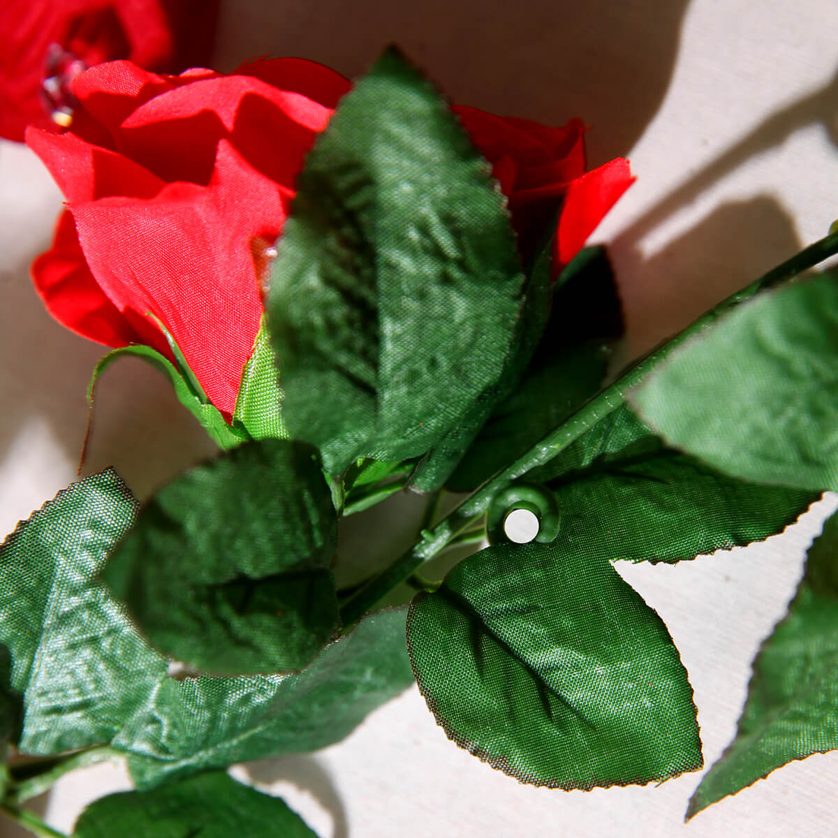 Artificial roses tendril 180 cm, red - 3