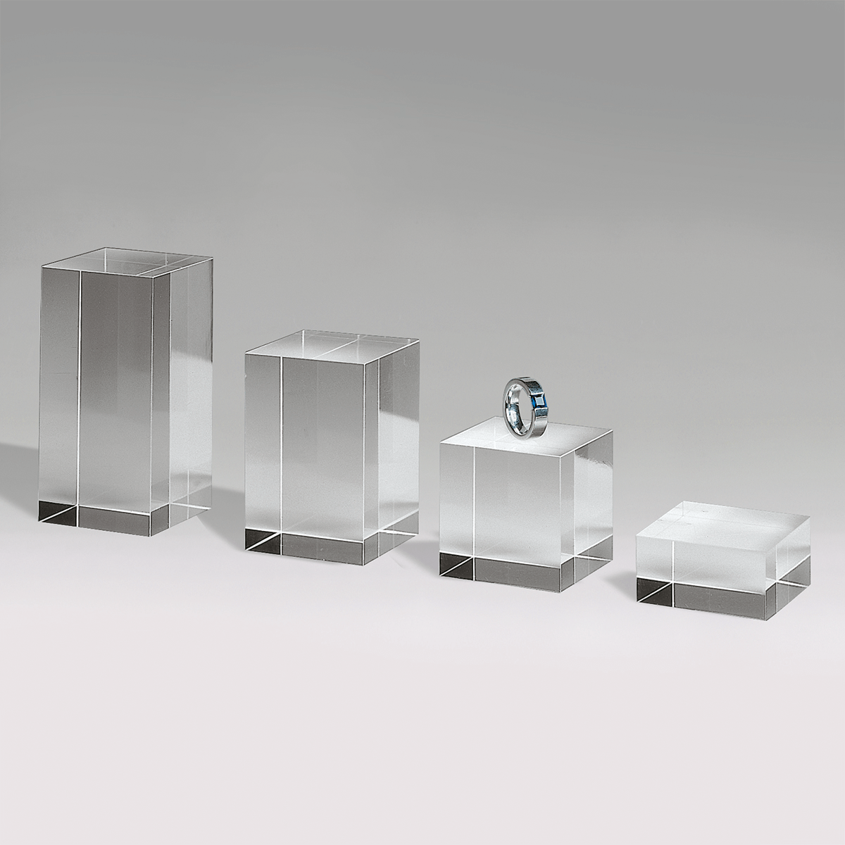 Columnas de material acrílico, altura 7,5 cm - 2 Columnas de material acrílico, altura 7,5 cm - 2