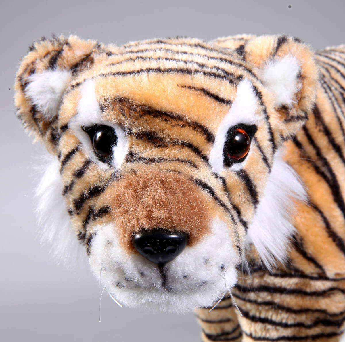 Decorative figure Tiger 28 x 46 cm - 1