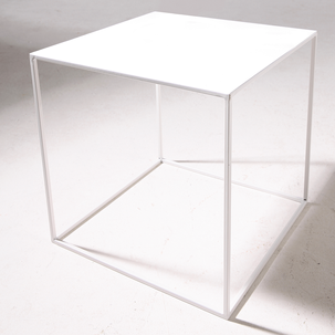 Metall-Tisch 45 x 45 cm, weiß