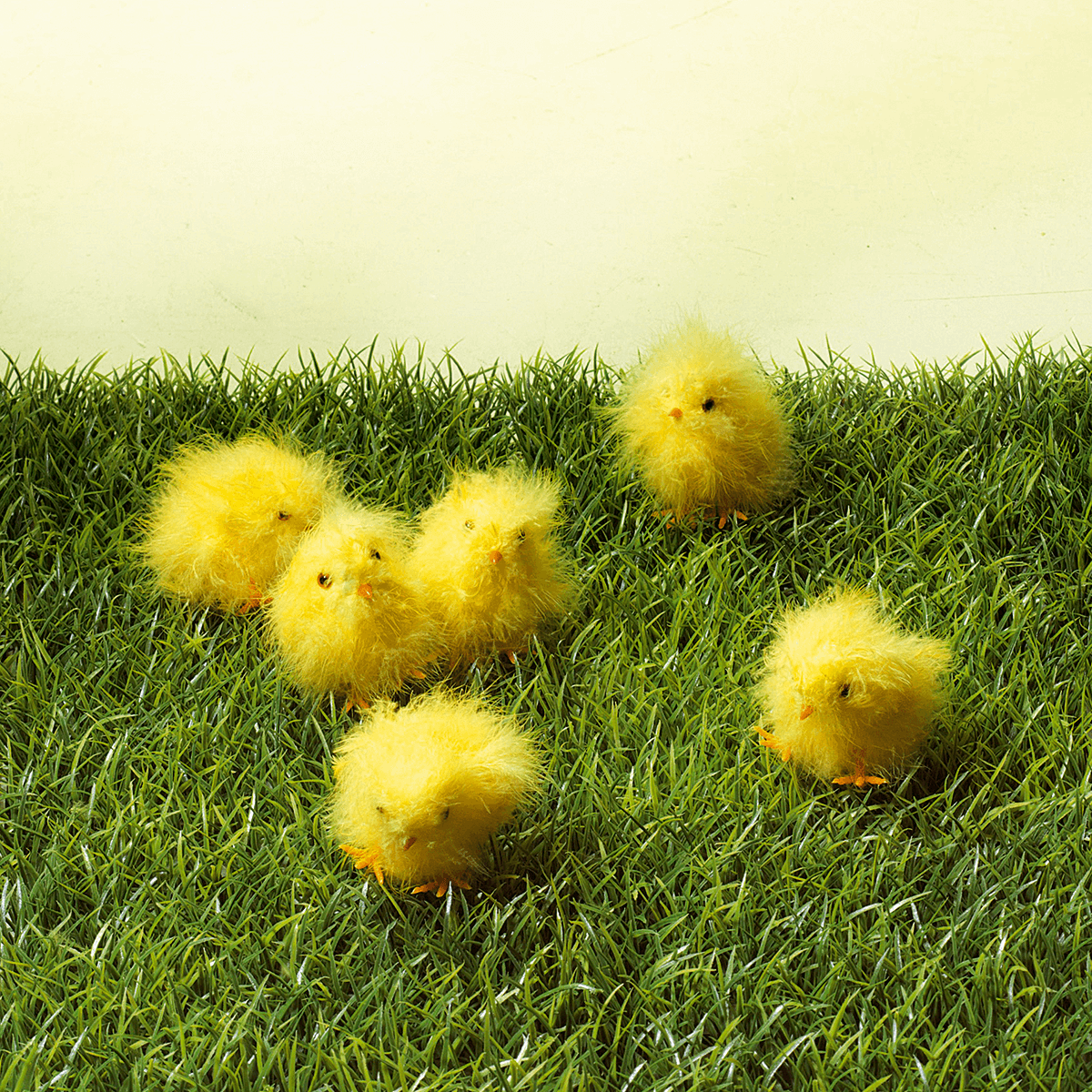 Decorative chicks 9 cm, 6 pcs - 4