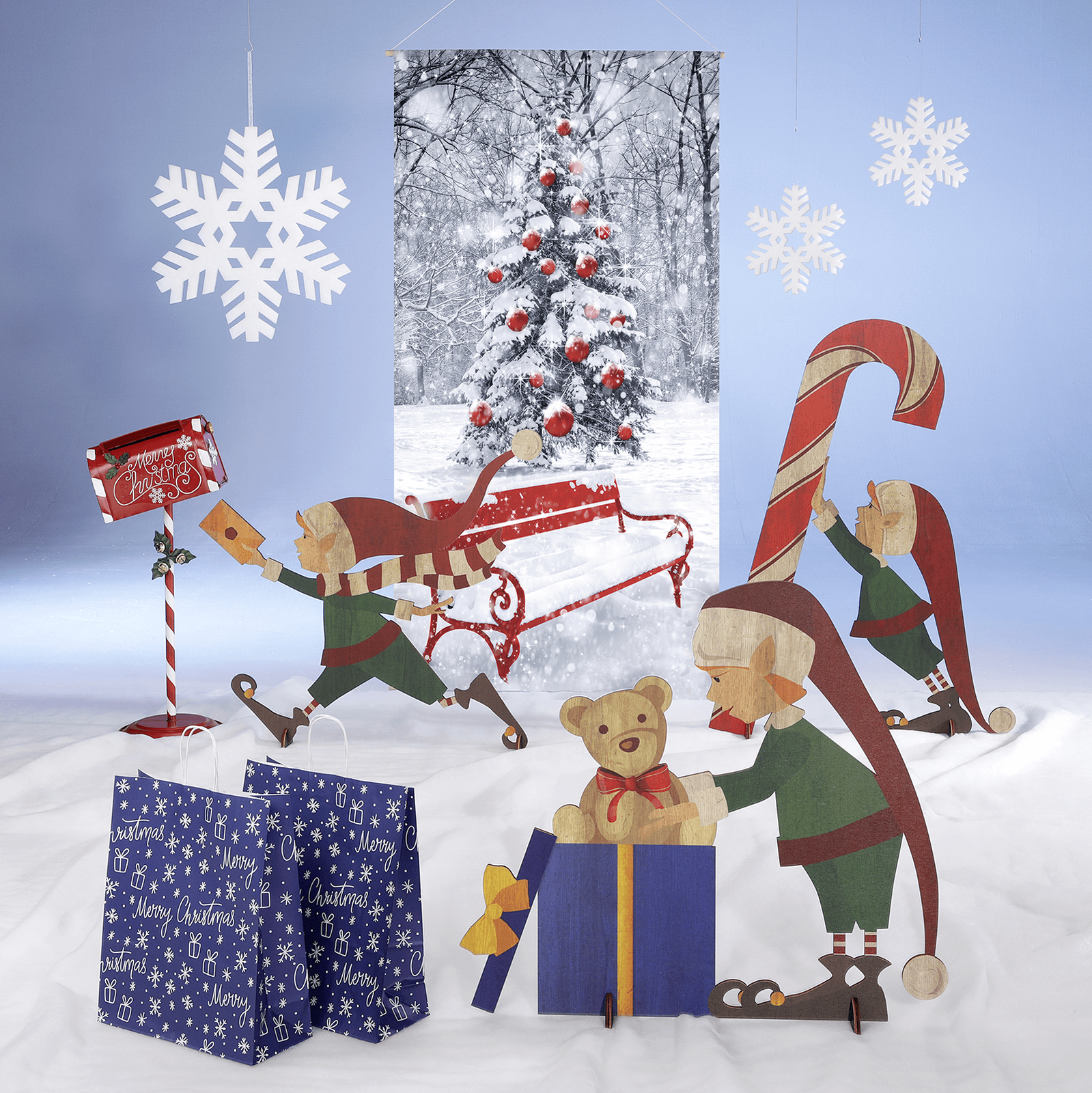 Decorative Christmas elf with candy cane - 4