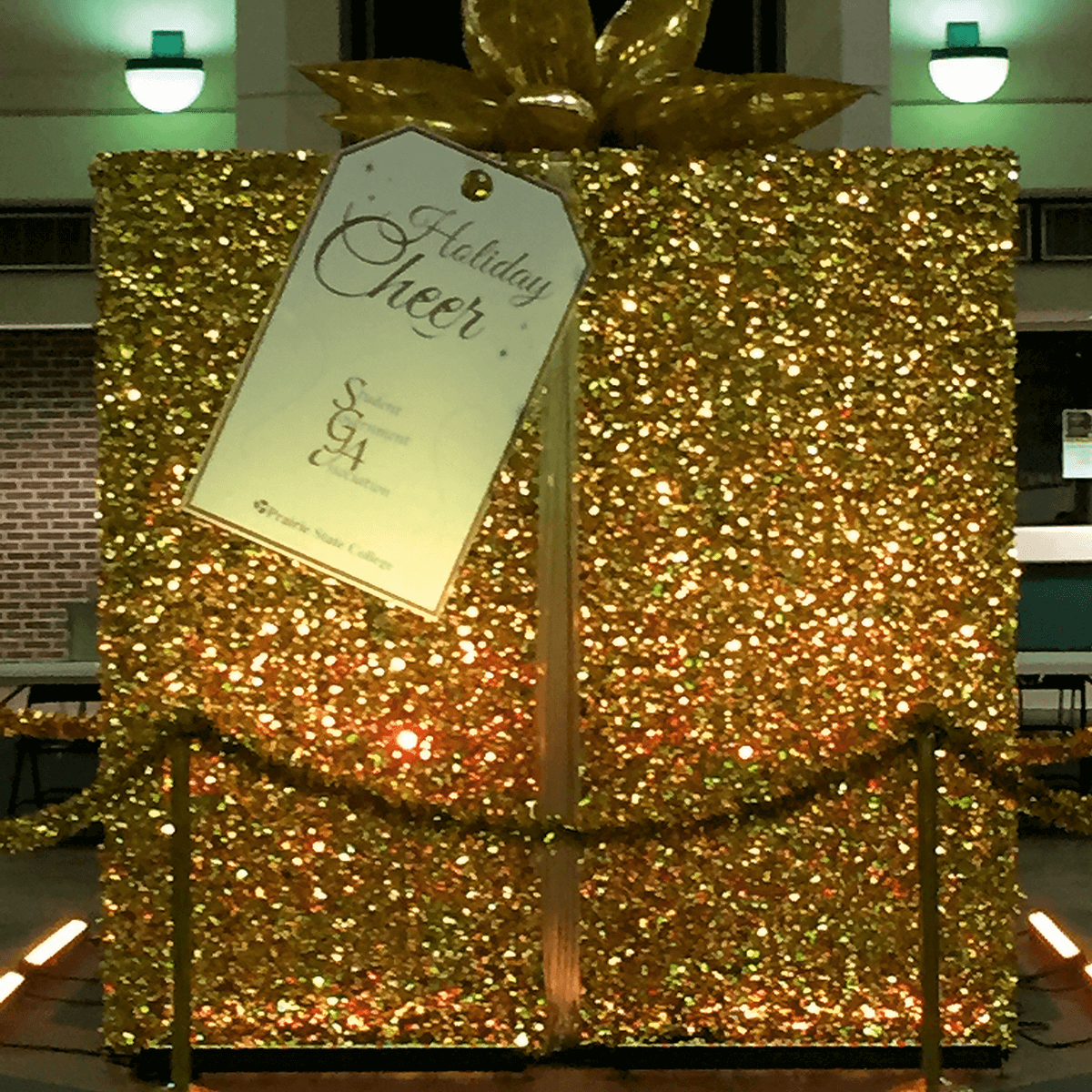 Die cut optic foil metallic 90 cm wide, gold - 9