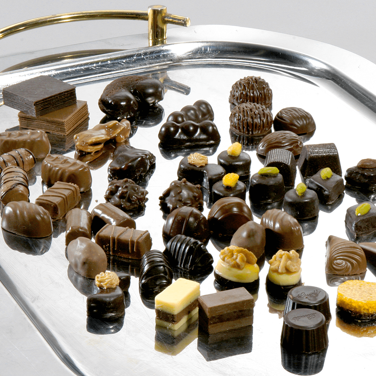 Pralines en chocolat aliment factice, 50 pces - 0