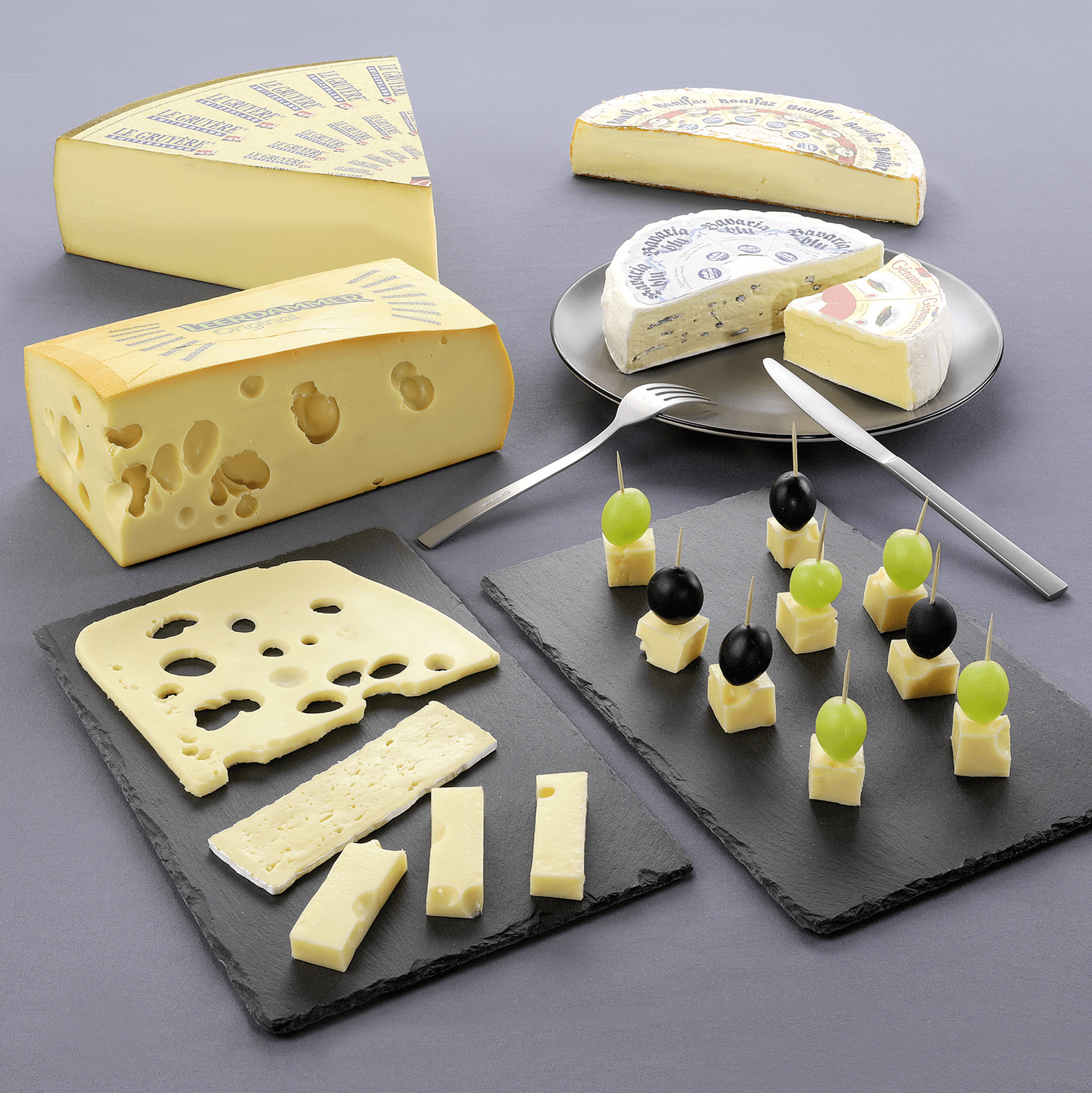 Morceaux de fromage Géramont aliment factice - 1