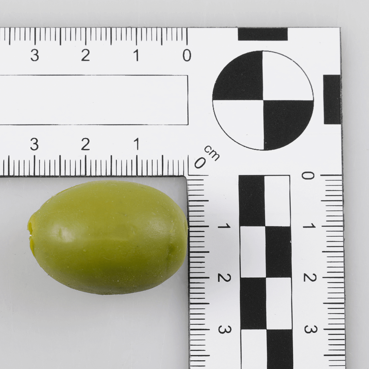 Olives vertes aliment factice - 1