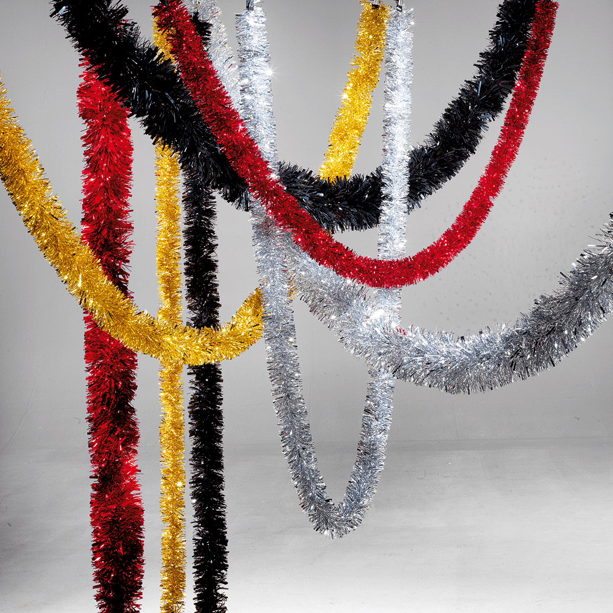 Tinsel garland gold ø 15 cm - 1 Tinsel garland gold ø 15 cm - 1