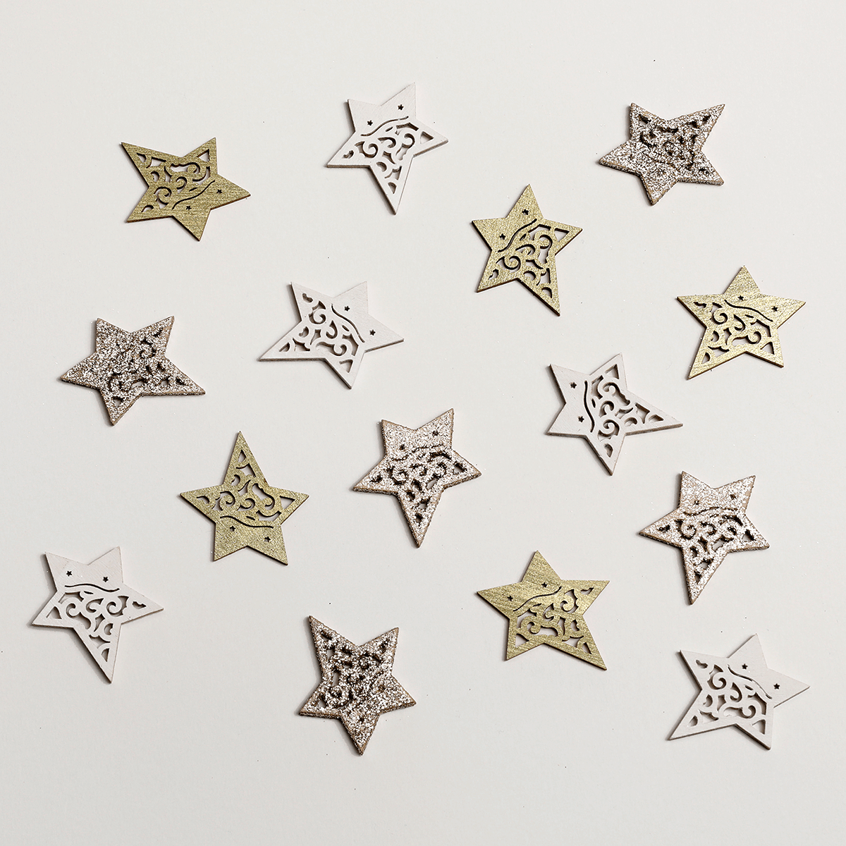 Saupoudrage étoiles en bois 72 pièces 4 cm - 1