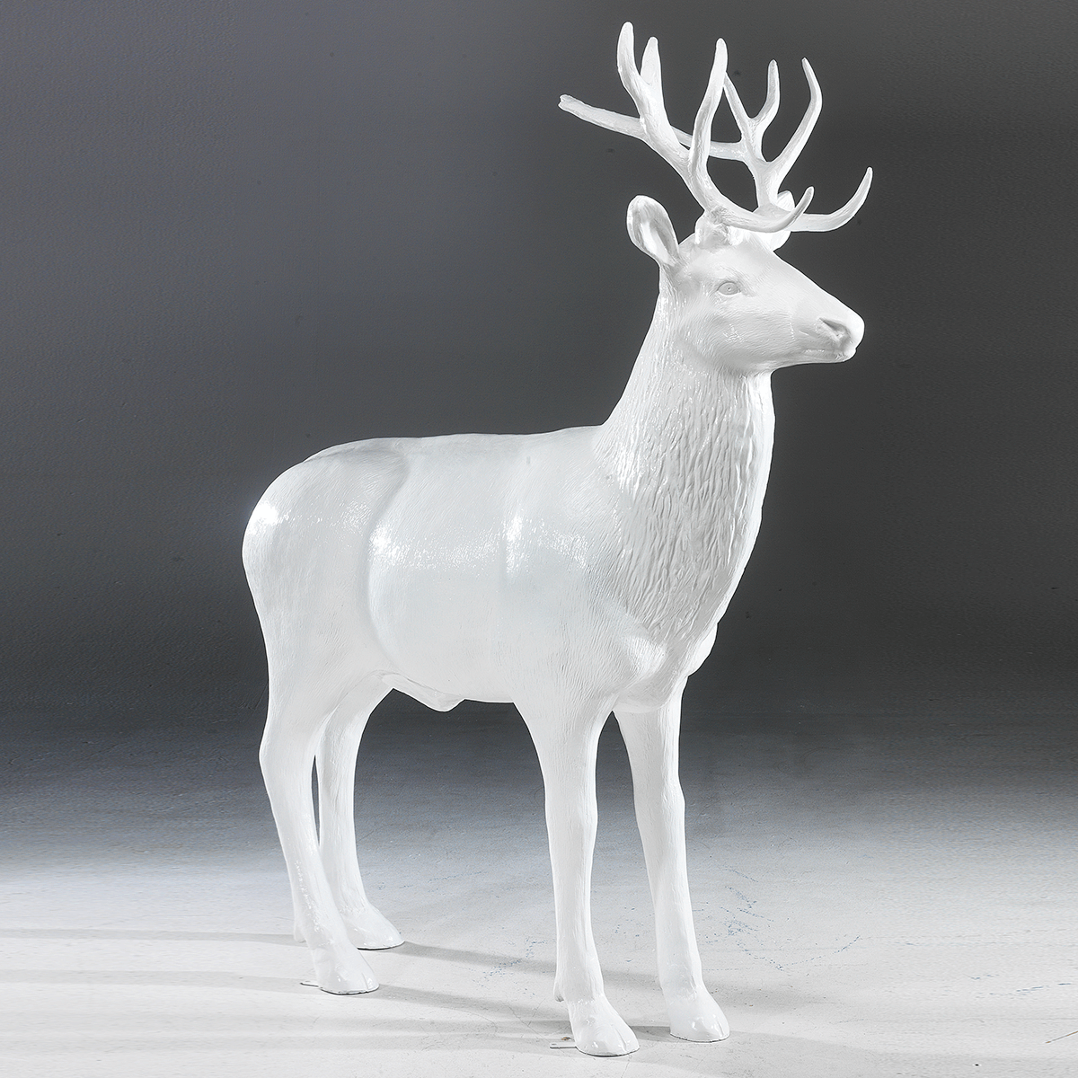 Cerf décoratif 231 cm de haut, blanc - 1