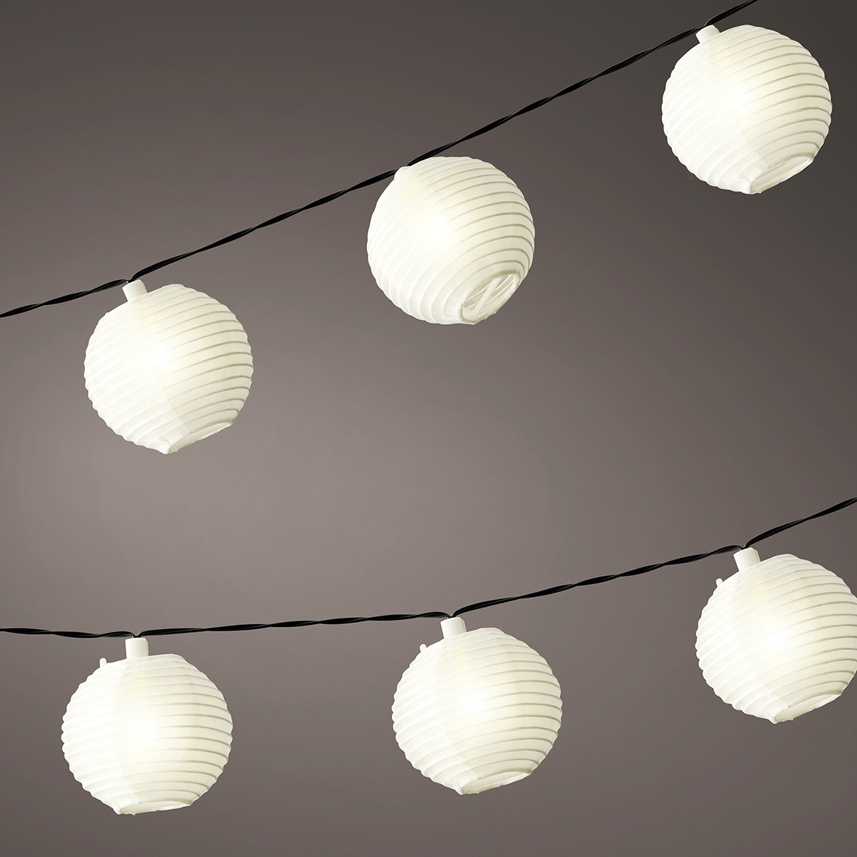 White solar LED lampion light chain 450 cm - 0