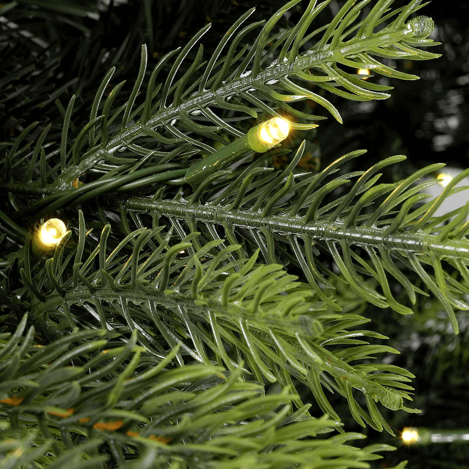 Künstliche Rottanne mit LED 210 cm  - 1