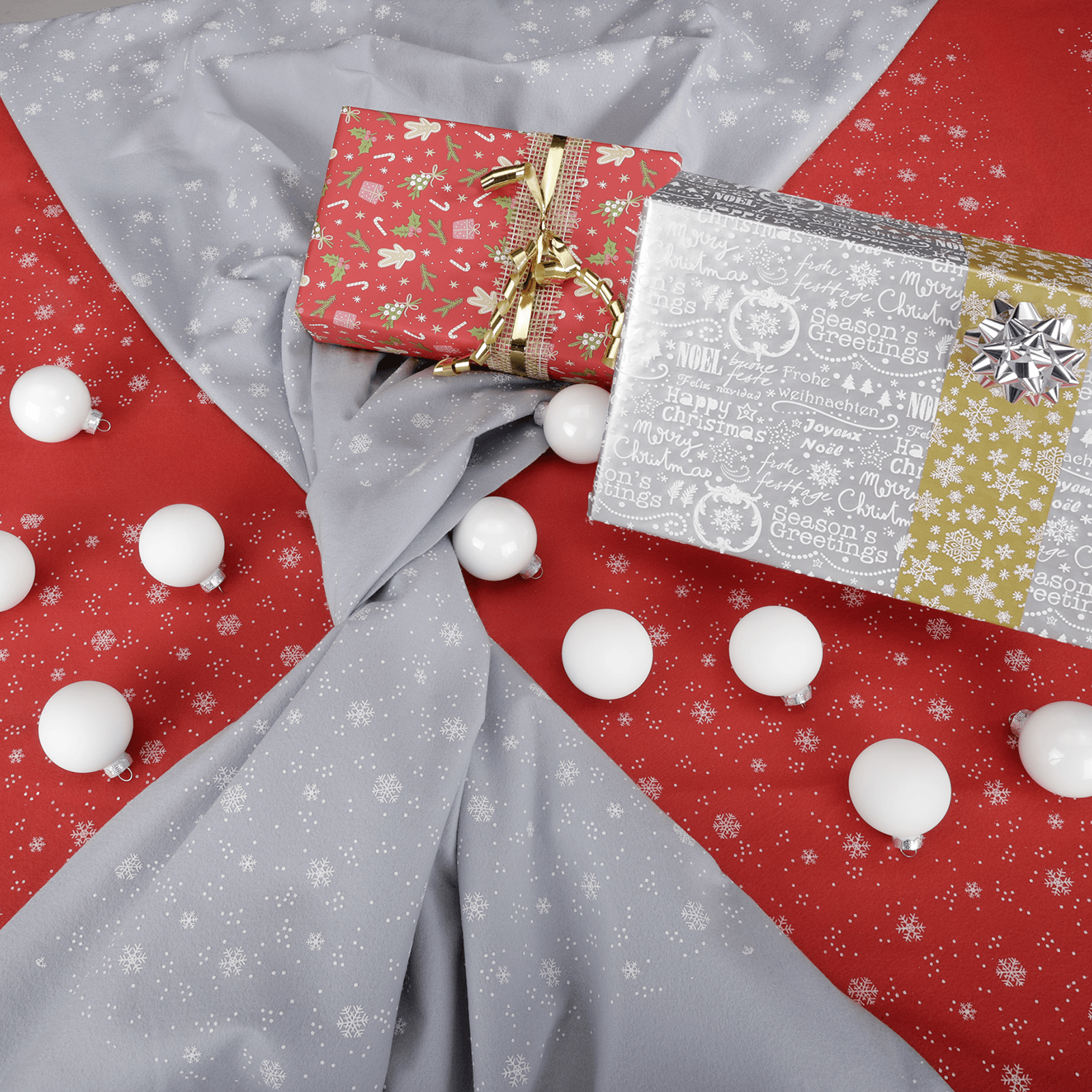 "Snowflake" Felt with White Glitter, 180 cm wide - 4 "Snowflake" Felt with White Glitter, 180 cm wide - 4