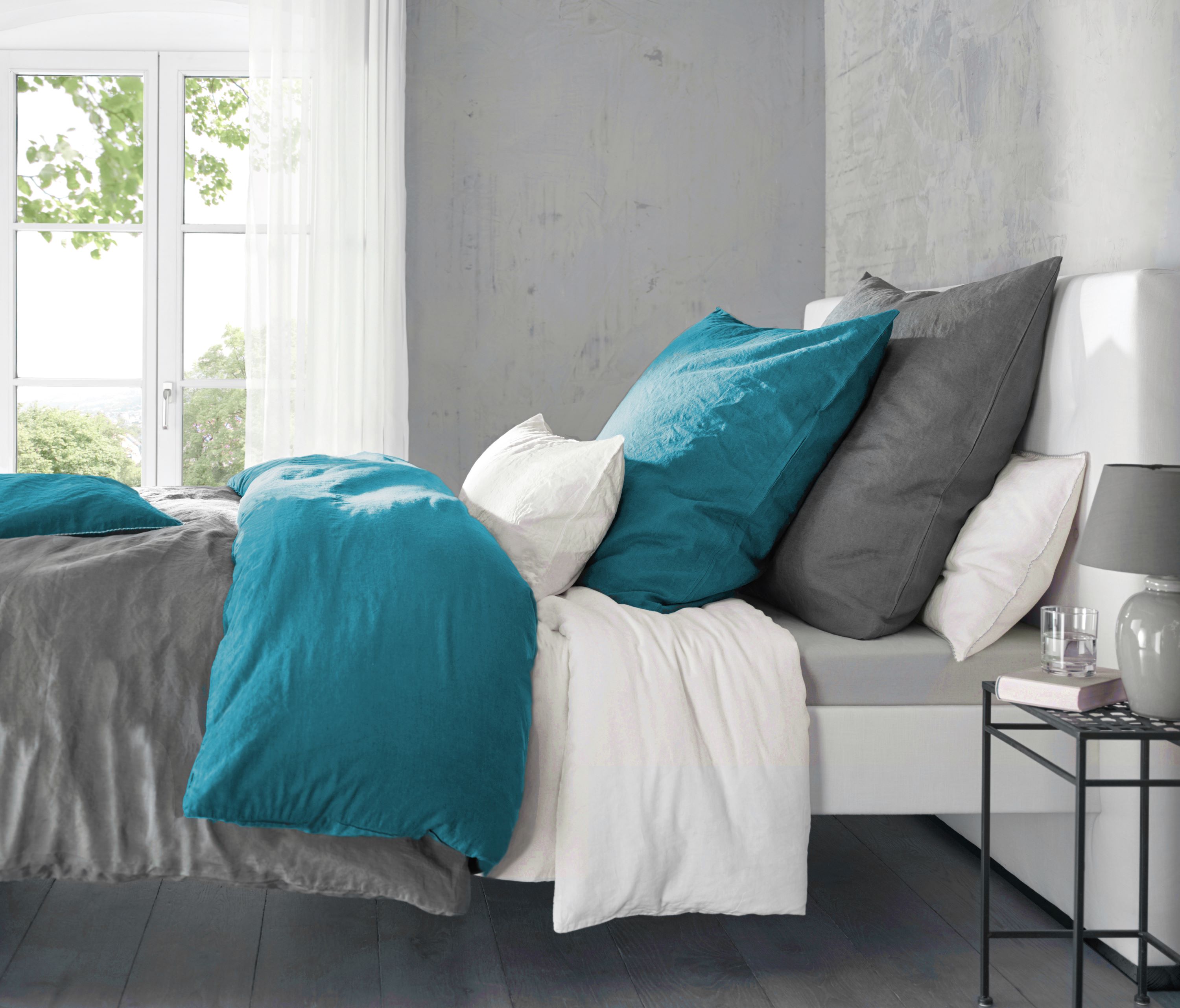 holztisch White Washed 180x90cm mit weißem U-Gestell - gerade Kante - Onlineshop für massive Landhausmöbel Größe:small: H 22cm  D 15cm
