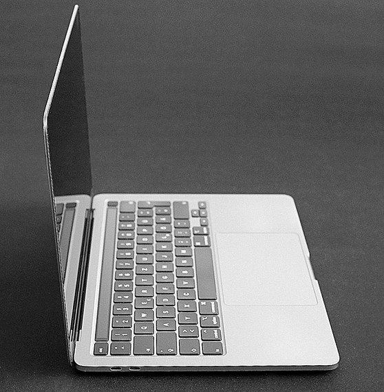 Macbook Pro 2020 13.3インチ i5/16GB/512GB Apple MacBook Pro 2020 13