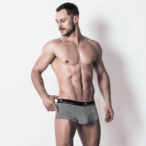 Spitzenjunge - André gestreift Spitzenjunge - André gestreift