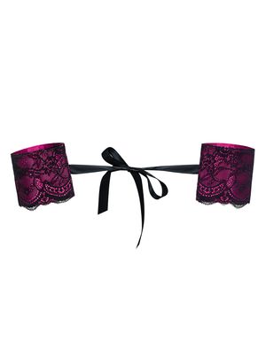 Obsessive - Roseberry Handfesseln aus Spitze Obsessive - Roseberry Handfesseln aus Spitze