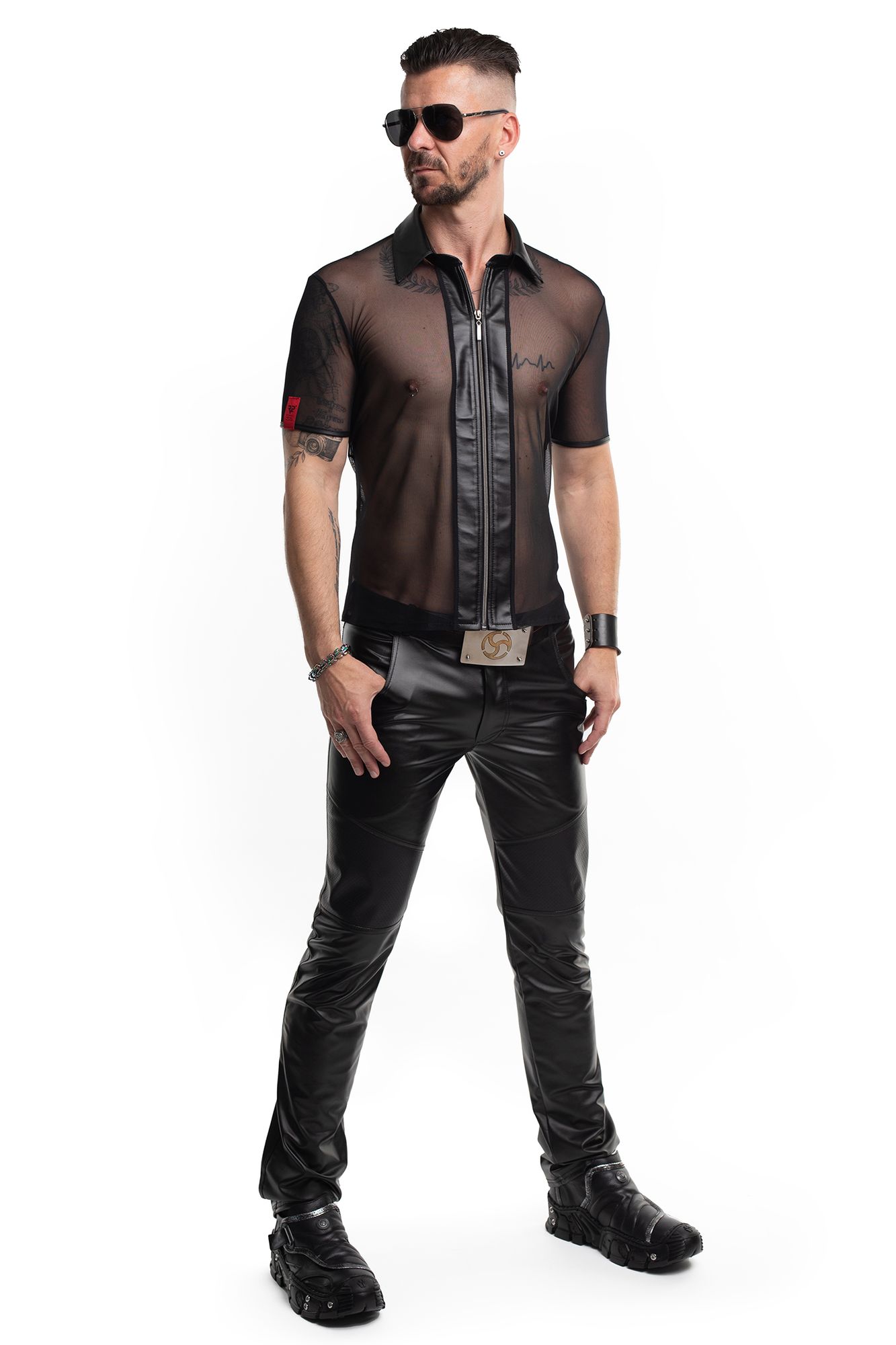 Regnes Fetish Planet - Polo Shirt mit Reißverschluss – Produktbild 3