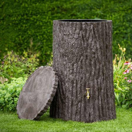 Regentonne Baumstamm Evergreen braun 475 Liter Frontansicht
