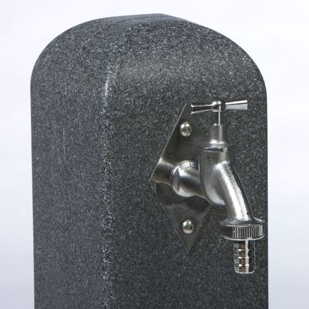 Wasserzapfstelle anthrazit Poller Wasserhahn