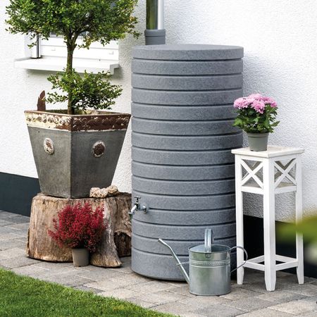 Florantia Regentonne Aversa grau 270 Liter Anwendung