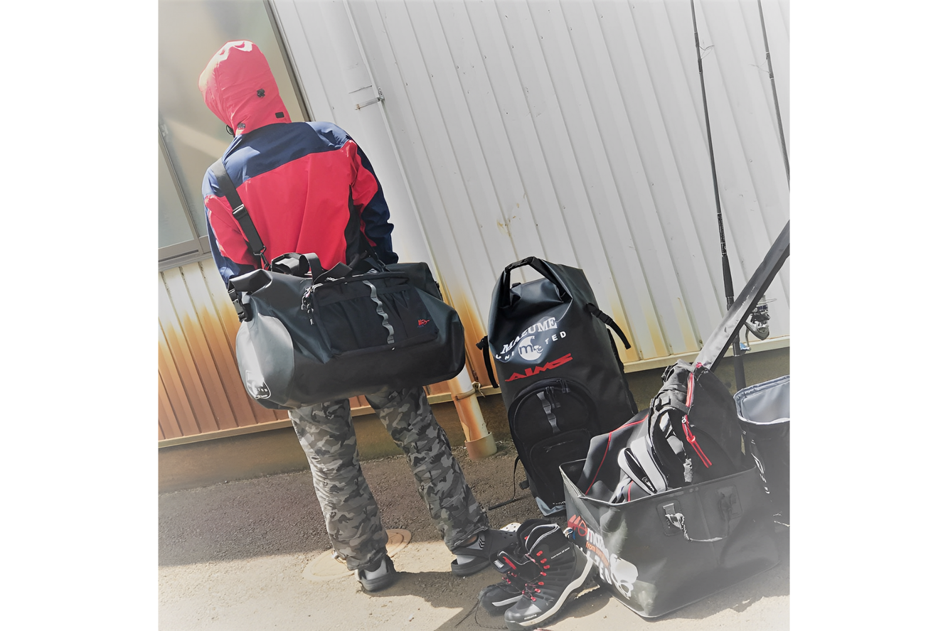 mazume WATER PROOF DUFFEL BAGⅡ 52L, Wasserdichte Tasche für Wathose, Watschuhe, Reisen und Camping mazume WATER PROOF DUFFEL BAGⅡ 52L, Wasserdichte Tasche für Wathose, Watschuhe, Reisen und Camping