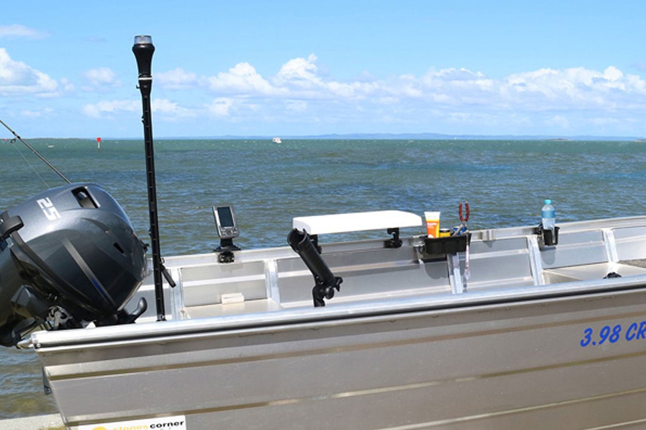 Railblaza StarPort TracWedge Halterung Gunwale Mount horizontal Montag 03-4127-11 Railblaza StarPort TracWedge Halterung Gunwale Mount horizontal Montag 03-4127-11