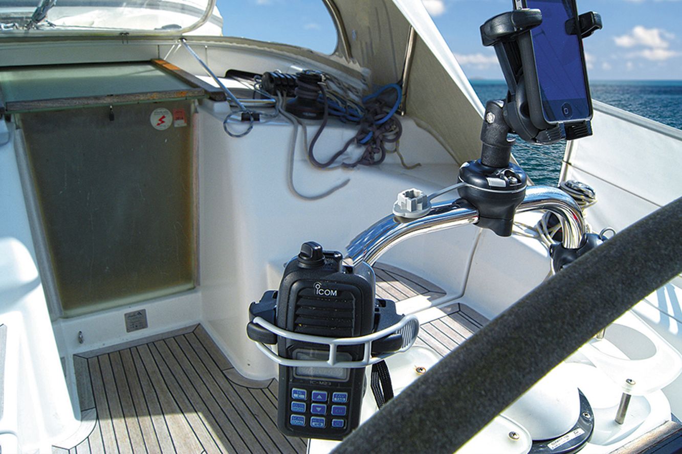 Railblaza Low Profile Mobi, Iphone Smartphone Handyhalter fürs Boot 02-4034-11 Railblaza Low Profile Mobi, Iphone Smartphone Handyhalter fürs Boot 02-4034-11