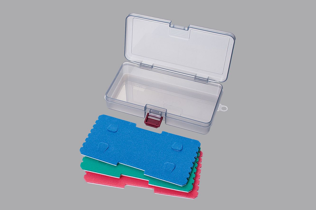 Daiichiseiko Tsuno Maita Mini Vorfachbox 86x172x5mm mit 3 farbigen Einlagen Daiichiseiko Tsuno Maita Mini Vorfachbox 86x172x5mm mit 3 farbigen Einlagen