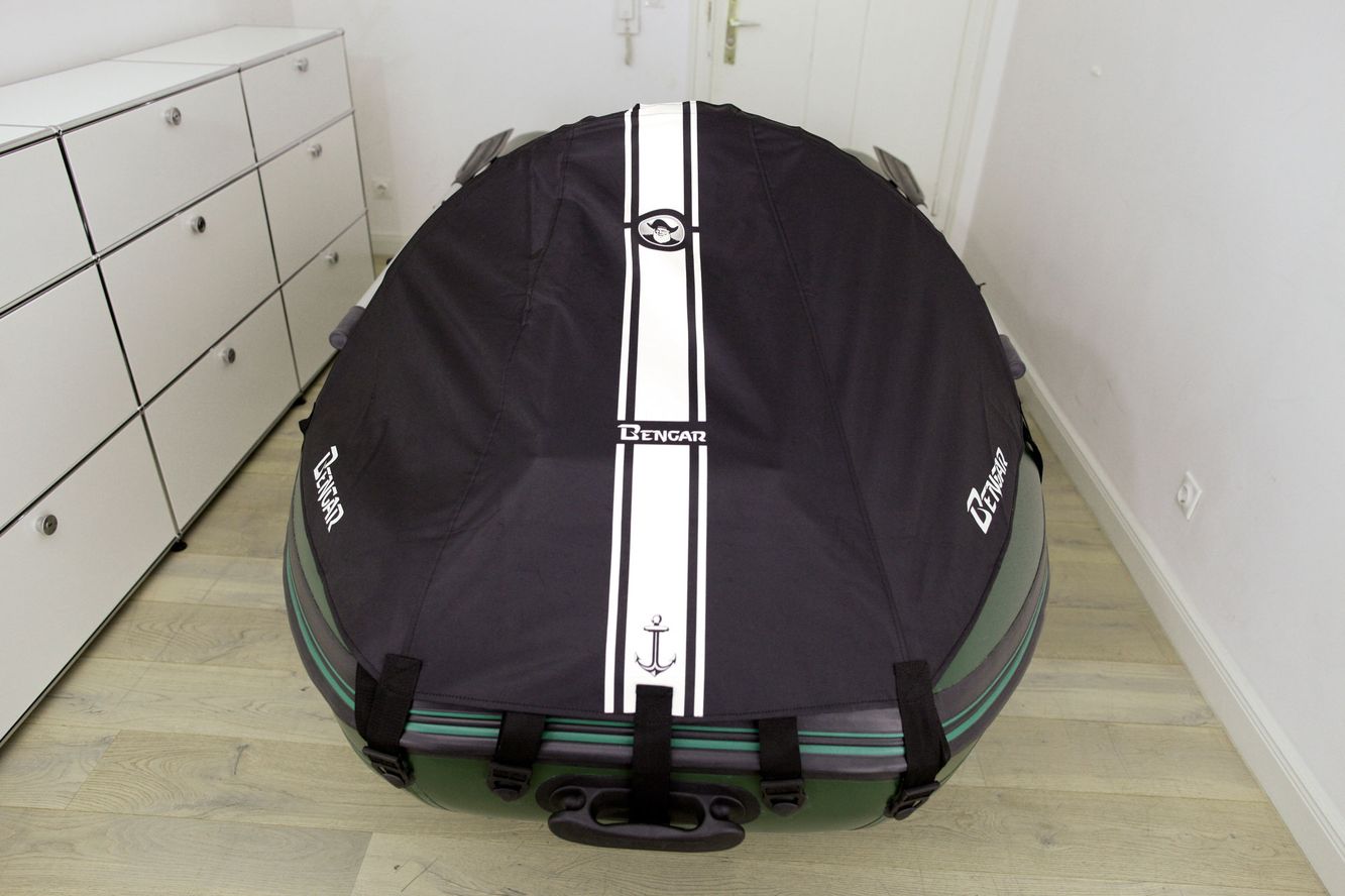 Aufblasbare Bugabdeckung für (115 cm - 190 cm) breite Schlauchboote Bugzelt vorne Aufblasbare Bugabdeckung für (115 cm - 190 cm) breite Schlauchboote Bugzelt vorne