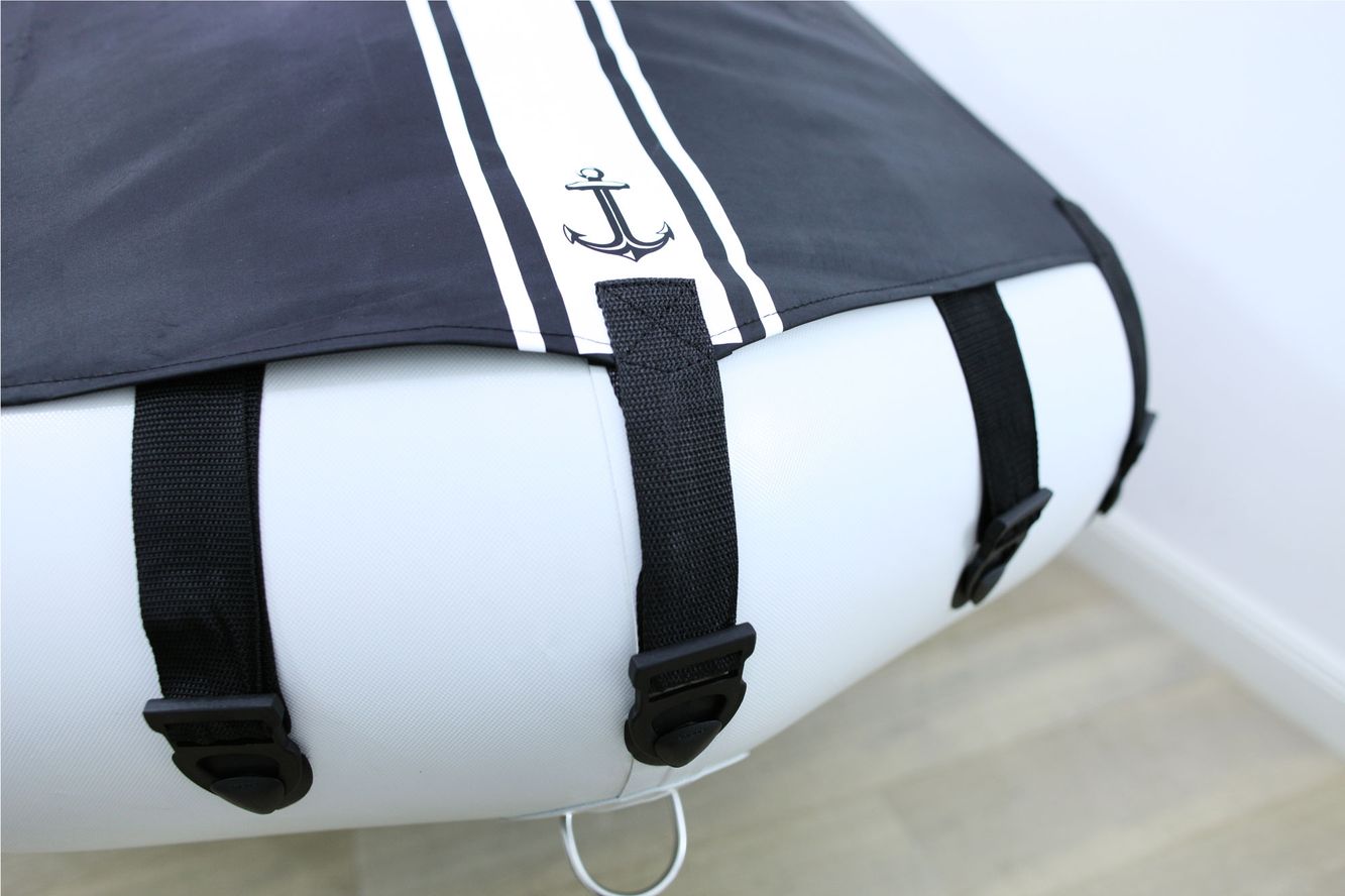 Aufblasbare Bugabdeckung für (115 cm - 190 cm) breite Schlauchboote Bugzelt vorne Aufblasbare Bugabdeckung für (115 cm - 190 cm) breite Schlauchboote Bugzelt vorne