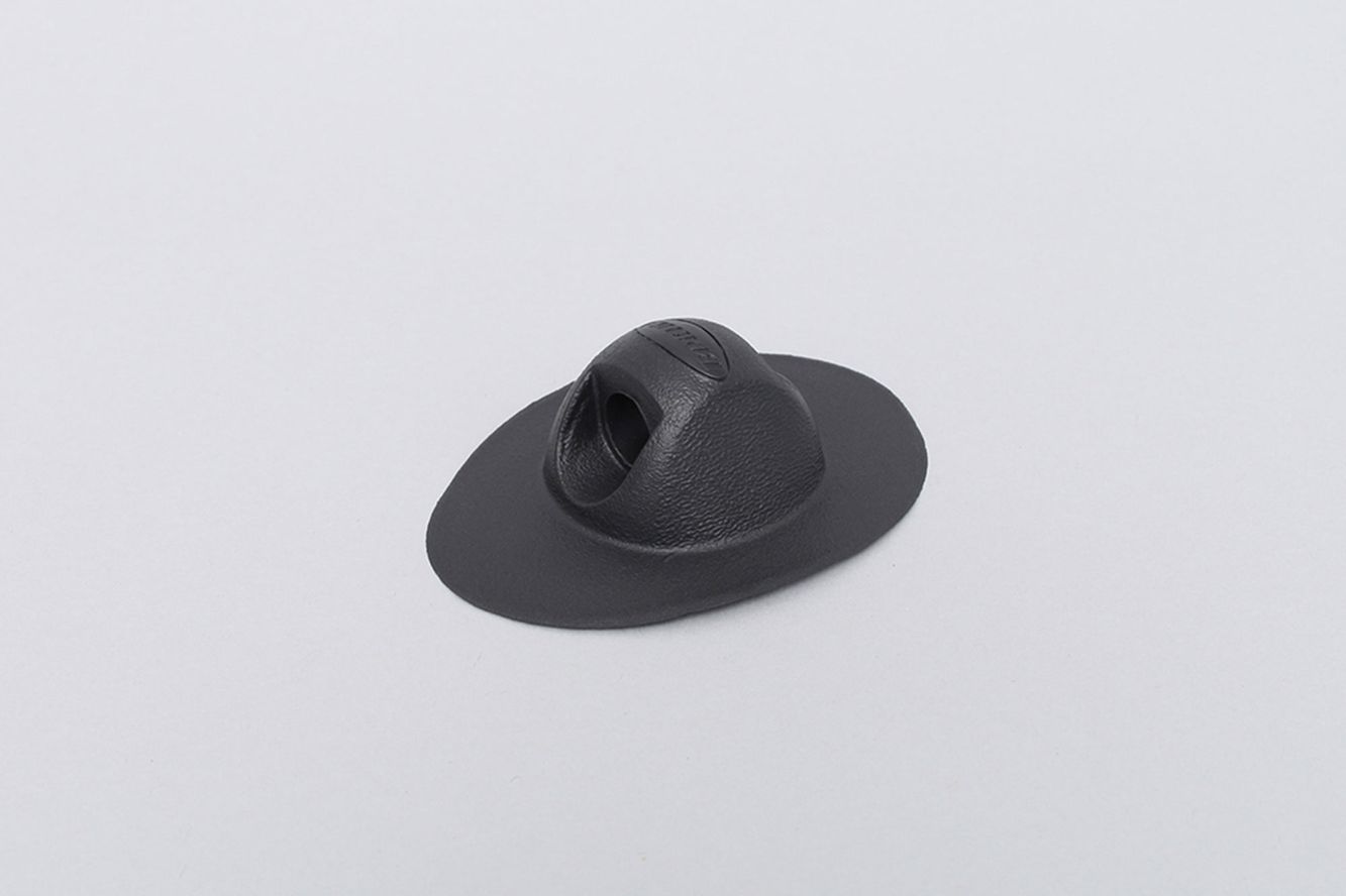 Seildurchlass (ovale Basis) für Schlauchboot-Spitze (1 Loch) 12mm Ø Klebefläche Seildurchlass (ovale Basis) für Schlauchboot-Spitze (1 Loch) 12mm Ø Klebefläche